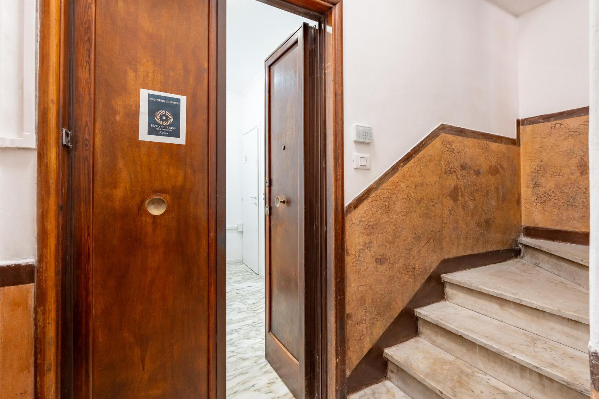 Hotel Barone House Rzym Zewnętrze zdjęcie